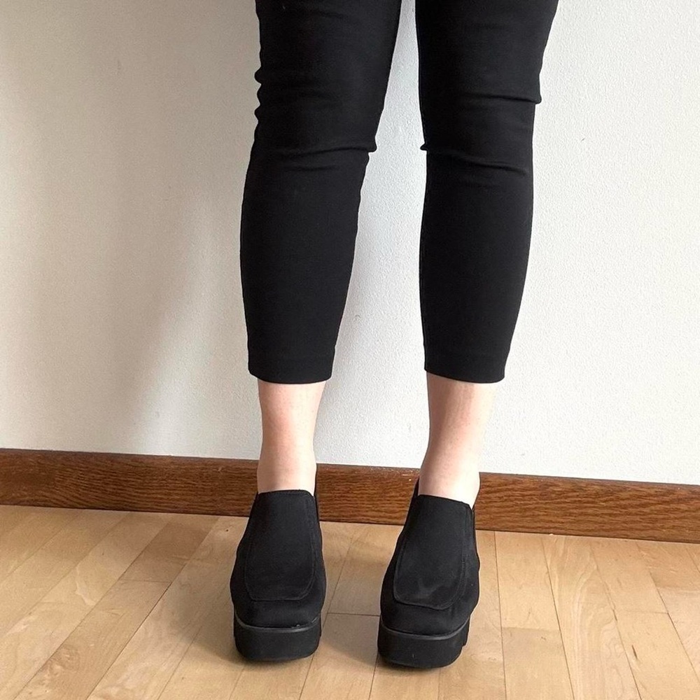 Cool and weird futuristic chunky slip on black wedge platform heels - Picture 2 of 11